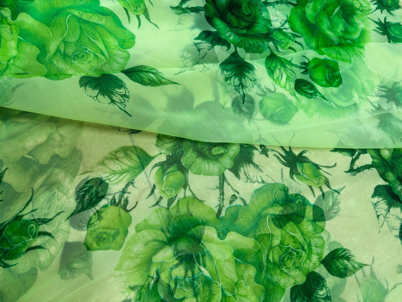Vintage Chiffon Silk Saree, Lightweight Fabric for DIY & Sewing CS1272