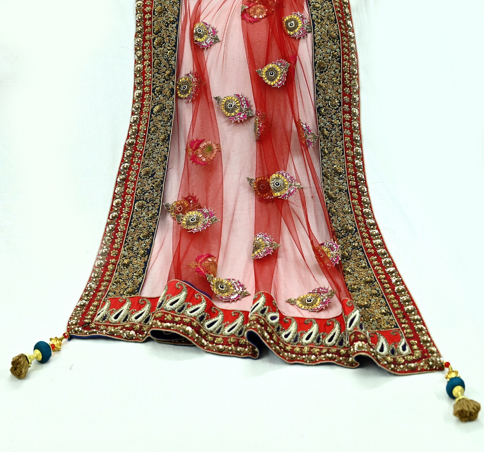 New Heavy Chanderi SilkHand Embroidered Designer Sabyasachi Lehenga 3pcs set