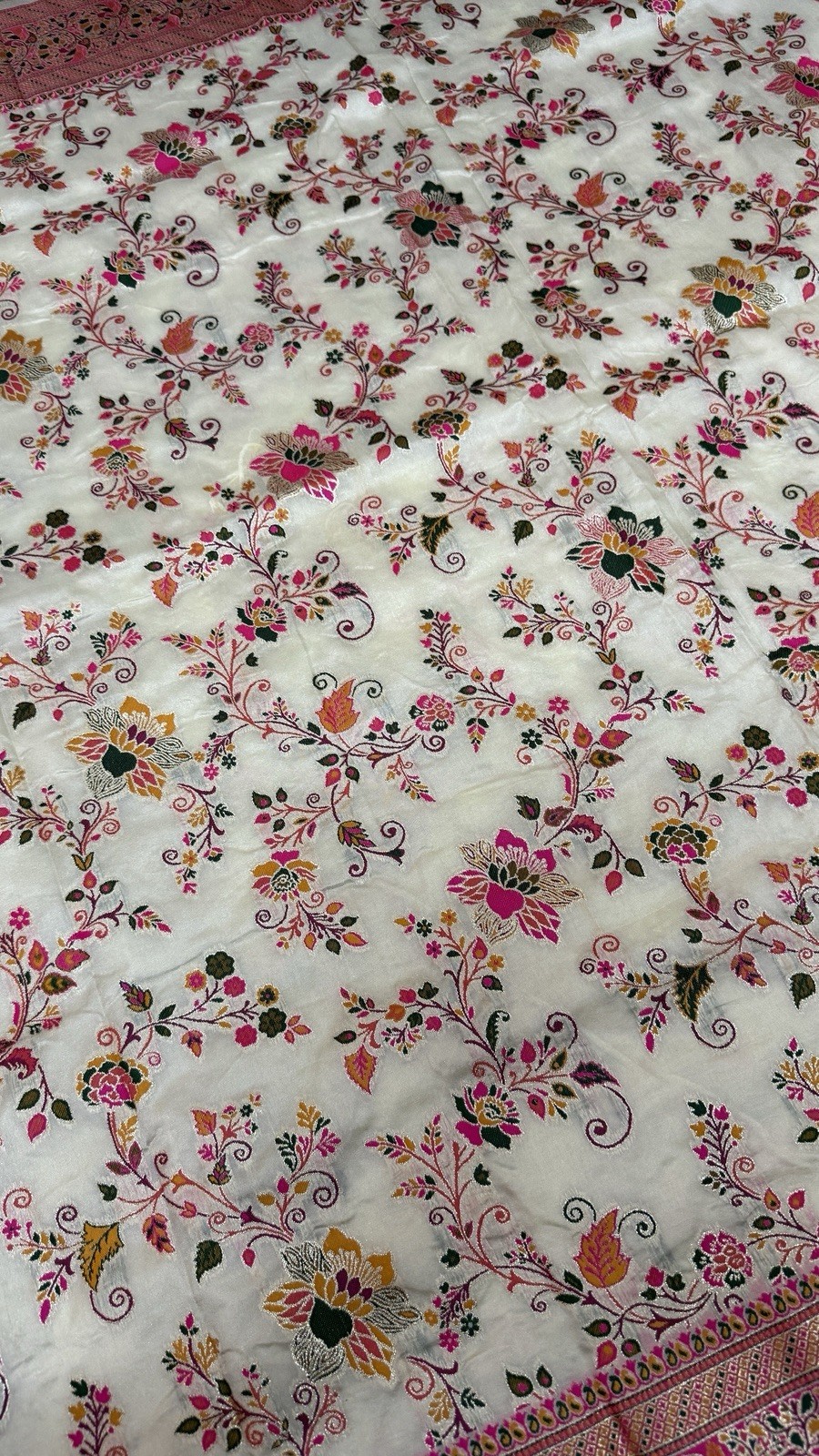 Pashmina Silk Saree – Ivory Floral Weave, Rich Pink Border, Indian Ethnic Wear