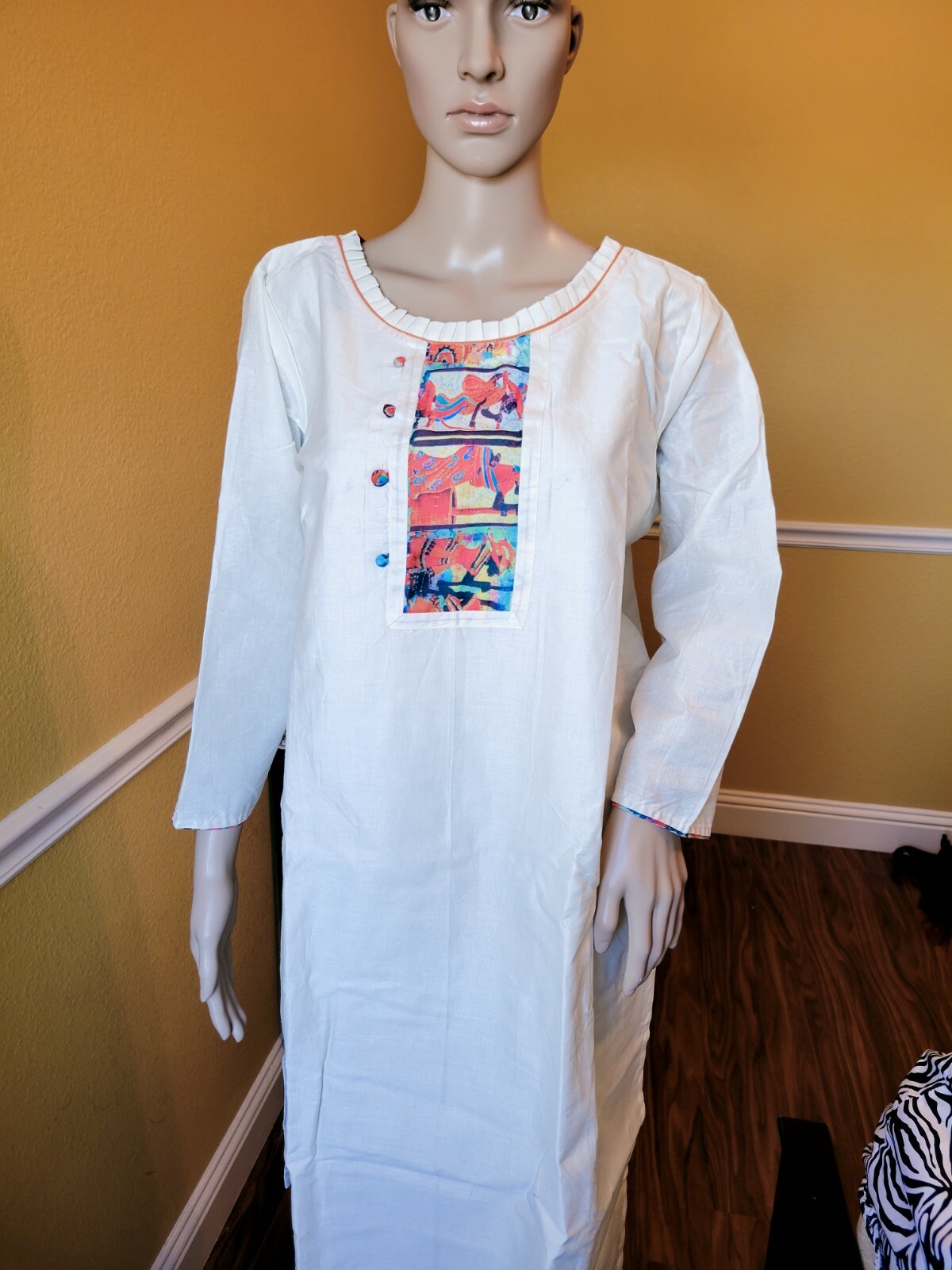 Beautiful Ready Made Chanderi cotton Churidar Salwar kameez in white. Bust 46 in