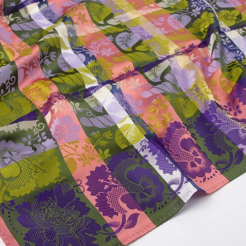 AUTHENTIC Bunad Norwegian shawl TYRIHANS 100% silk scarf Norway 70cm E23