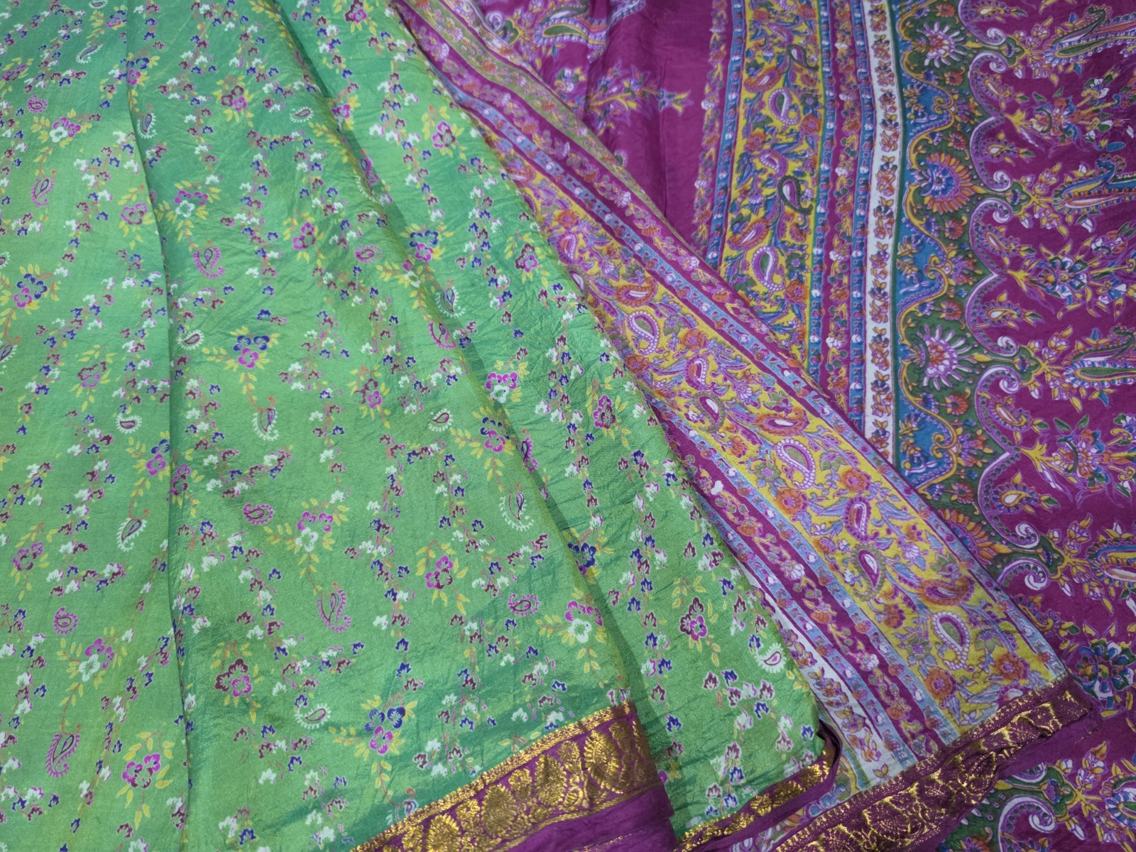 Vintage Silk Saree, 100% Pure Silk Fabric, 5 Yards Ethnic Indian Printed Sari