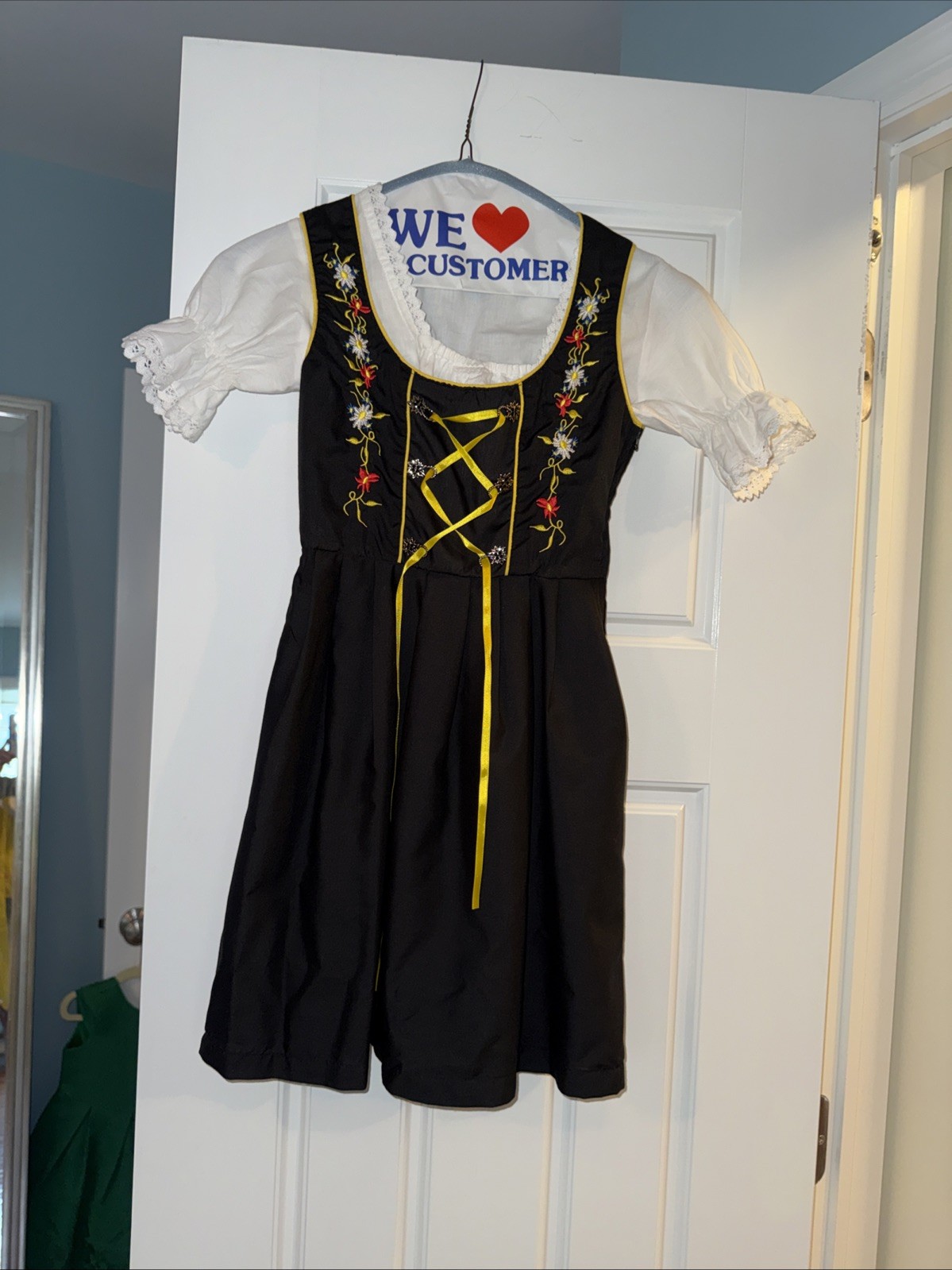 Dirndle World Girls Dirndle Size 8