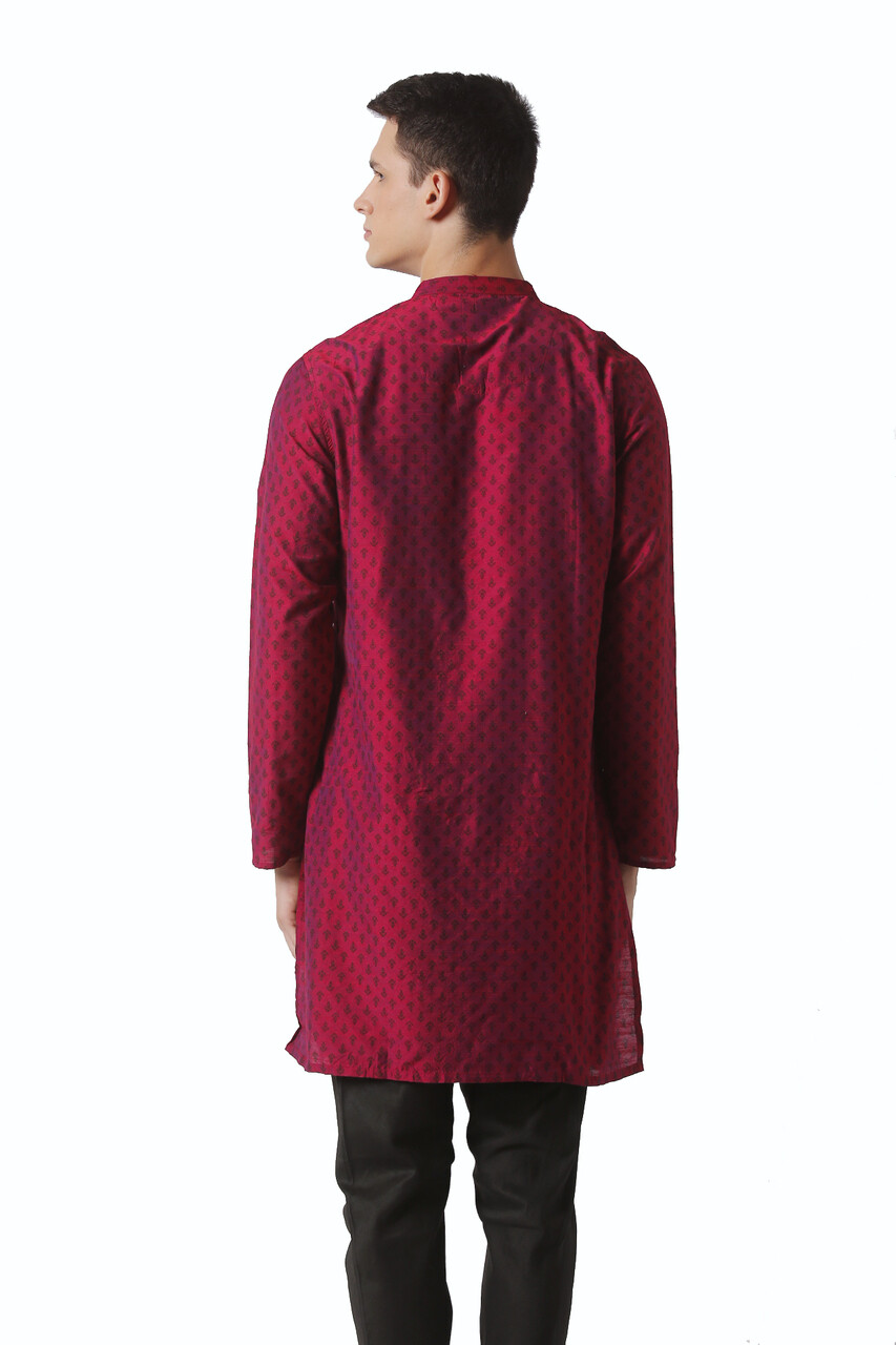 In-Sattva Men’s Mandarin Collar Micro Dobby Fine Print Magenta Kurta Tunic