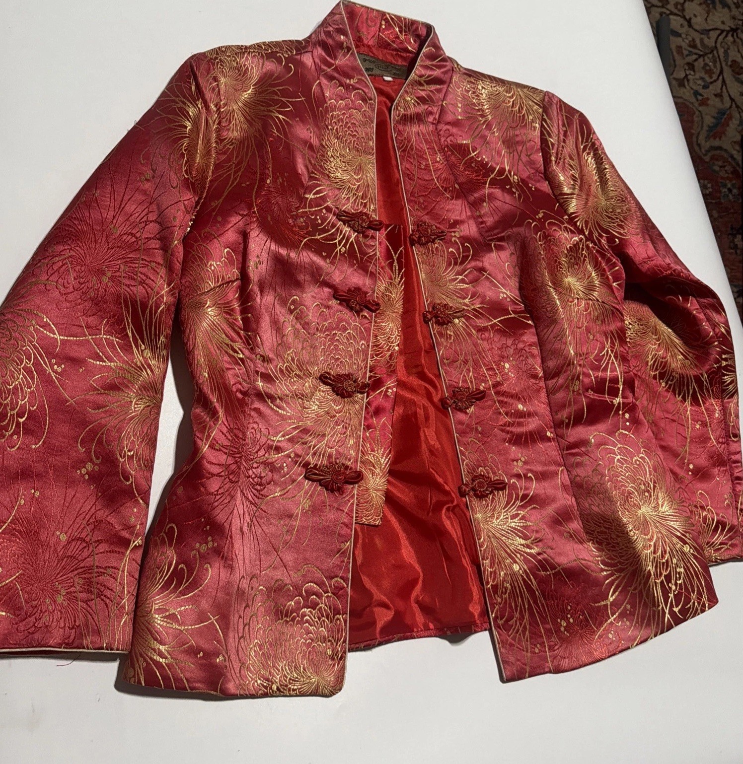 YHSK Women’s Red Gold Brocade Mandarin Collar Frog Button Jacket S/M