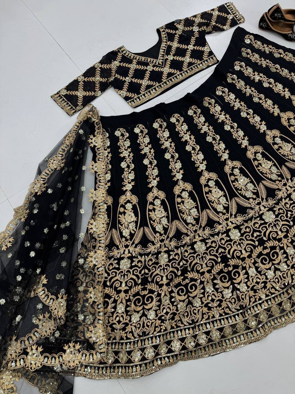 Presenting Heavy Georgette Lehenga Choli With Black Dupatta For Women Festival