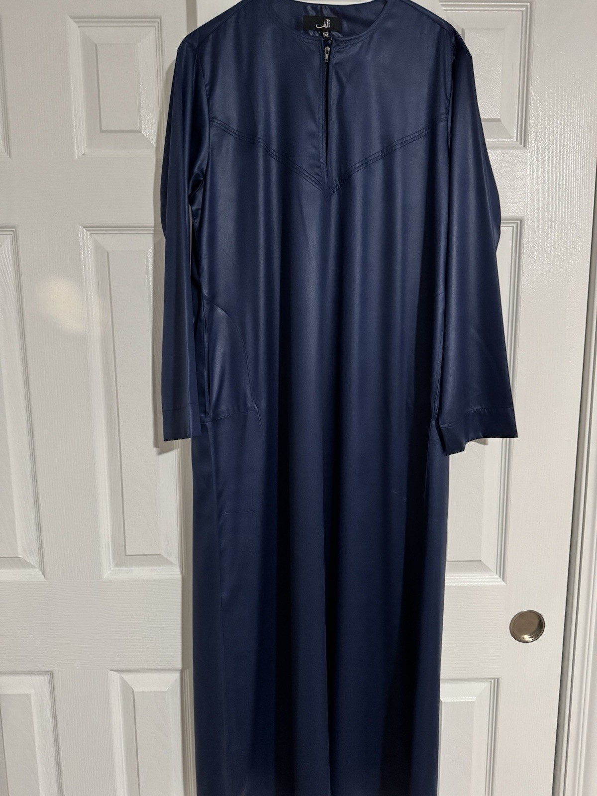 Navy Blue Emirati Thobe