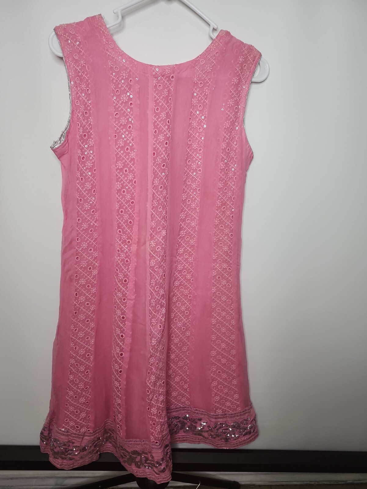Pakistani Dress Pink & Silver (small?) (1-9)