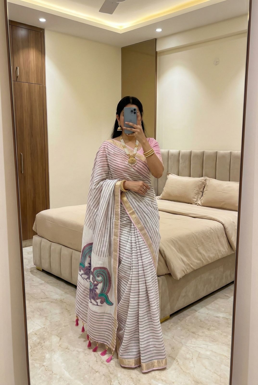 New Launching Soft Linen Cotton Saree With Blouse For Women Function Wear