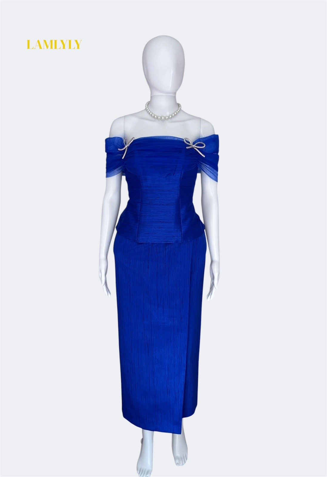 Khmer Traditional Outfit / Cambodian Clothes – 2 Piece, Khmer Shirt & Skirt