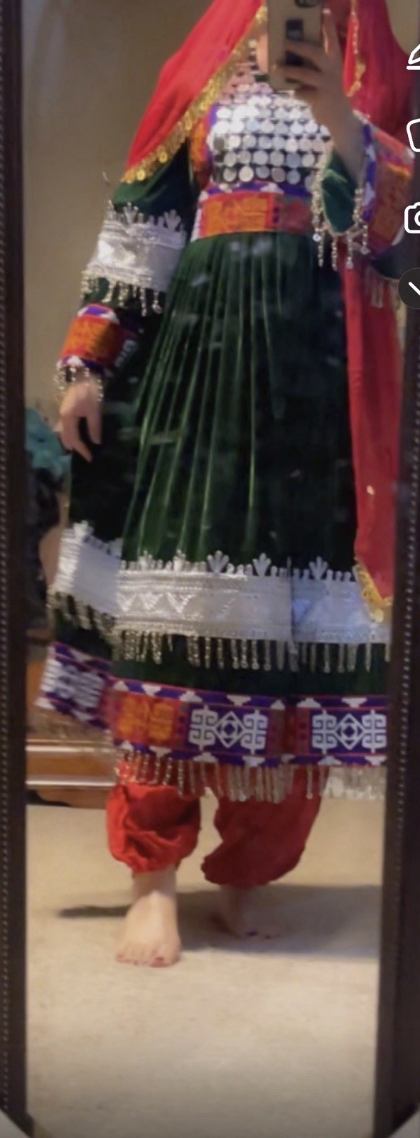 Traditional Women’s Ethnic Dress Green Red White Orange Purple Multicolor