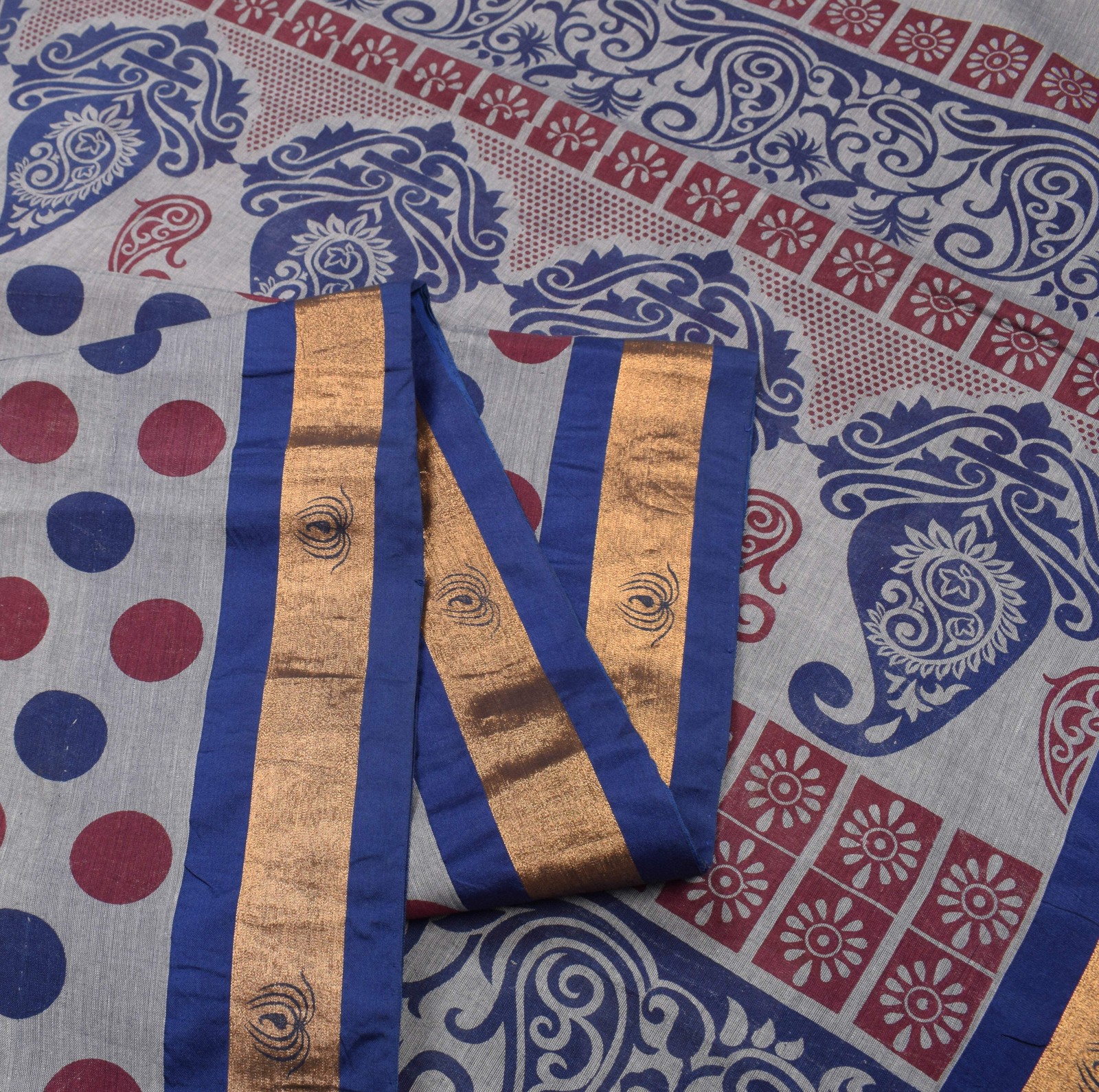 Sushila Vintage Pure Cotton Silk Saree Gray Printed & Woven Sari Fabric