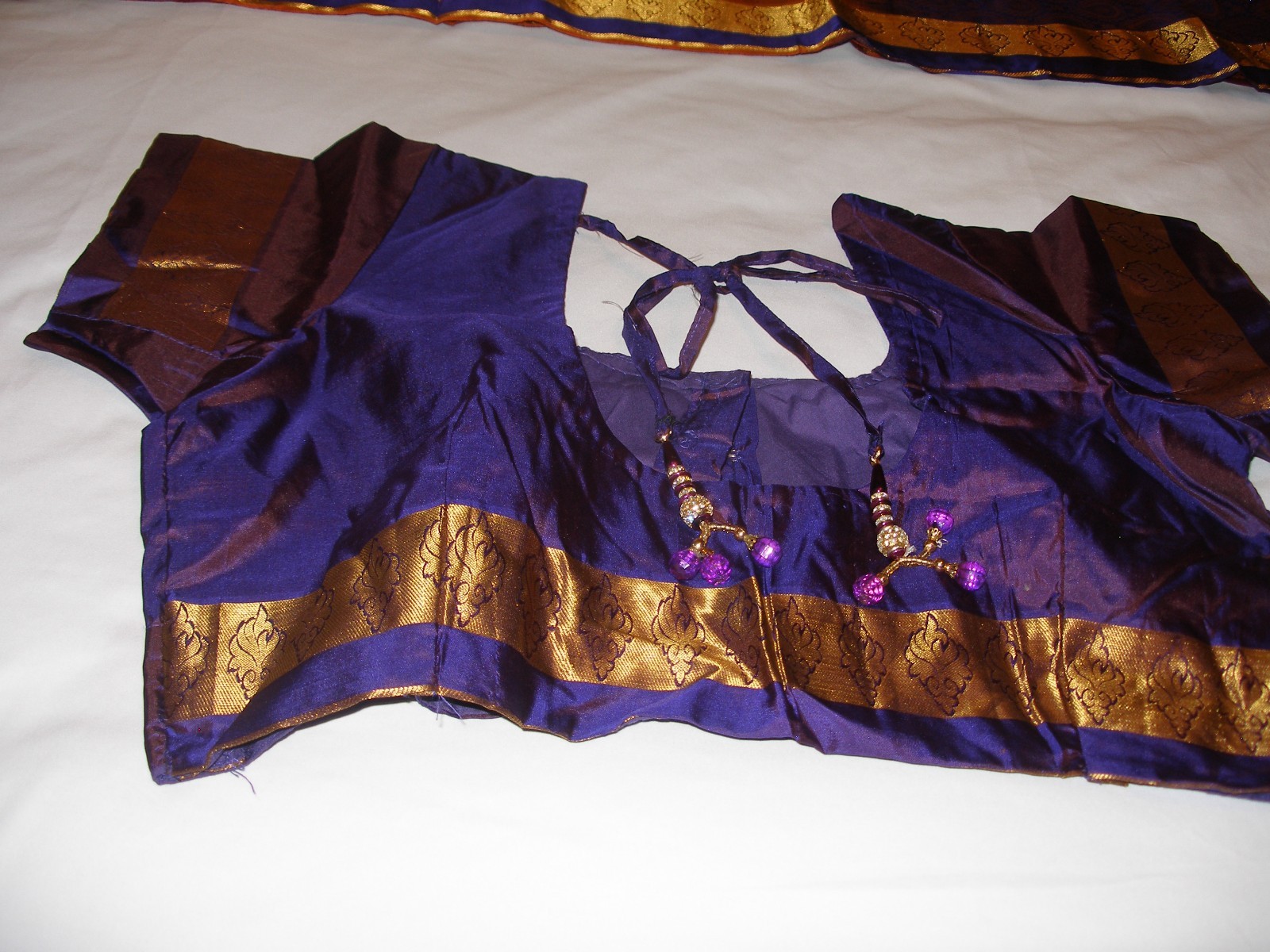 New Pure Silk Saree Kanjivaram With stitched blouse.