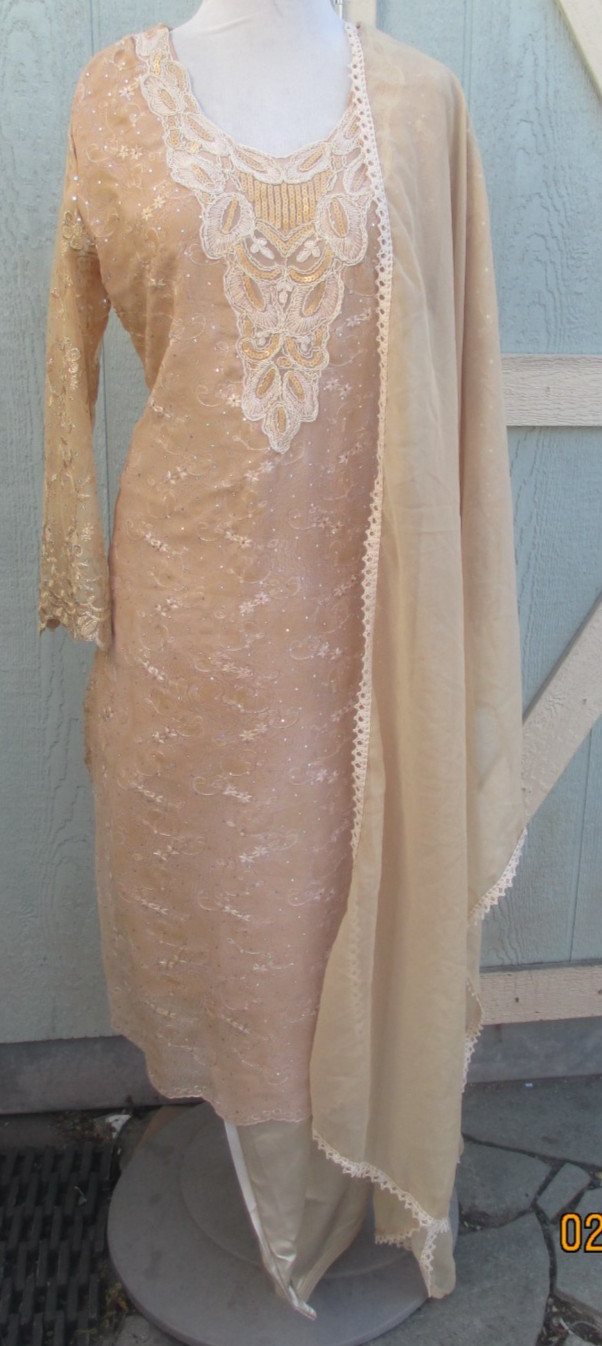 beautiful flower embroidery polyzoa pant kameez material chiffon Size XL 44