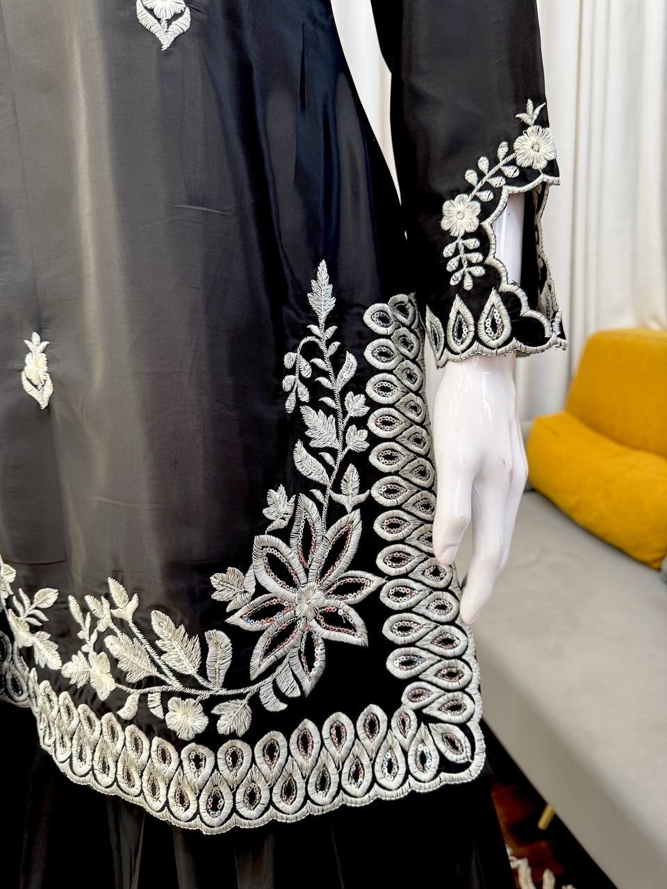 Presenting Heavy Natural Crep Black Top Palazzo With Dupatta For Party Wear