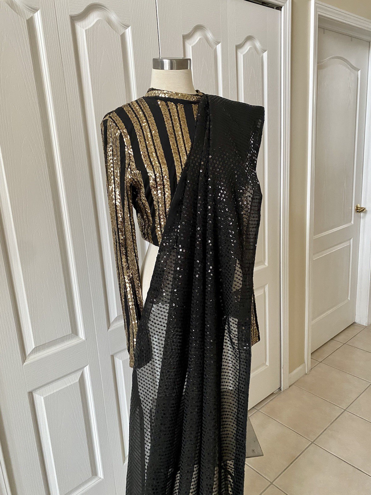 New Sequins Sari With Blouse Crop Top