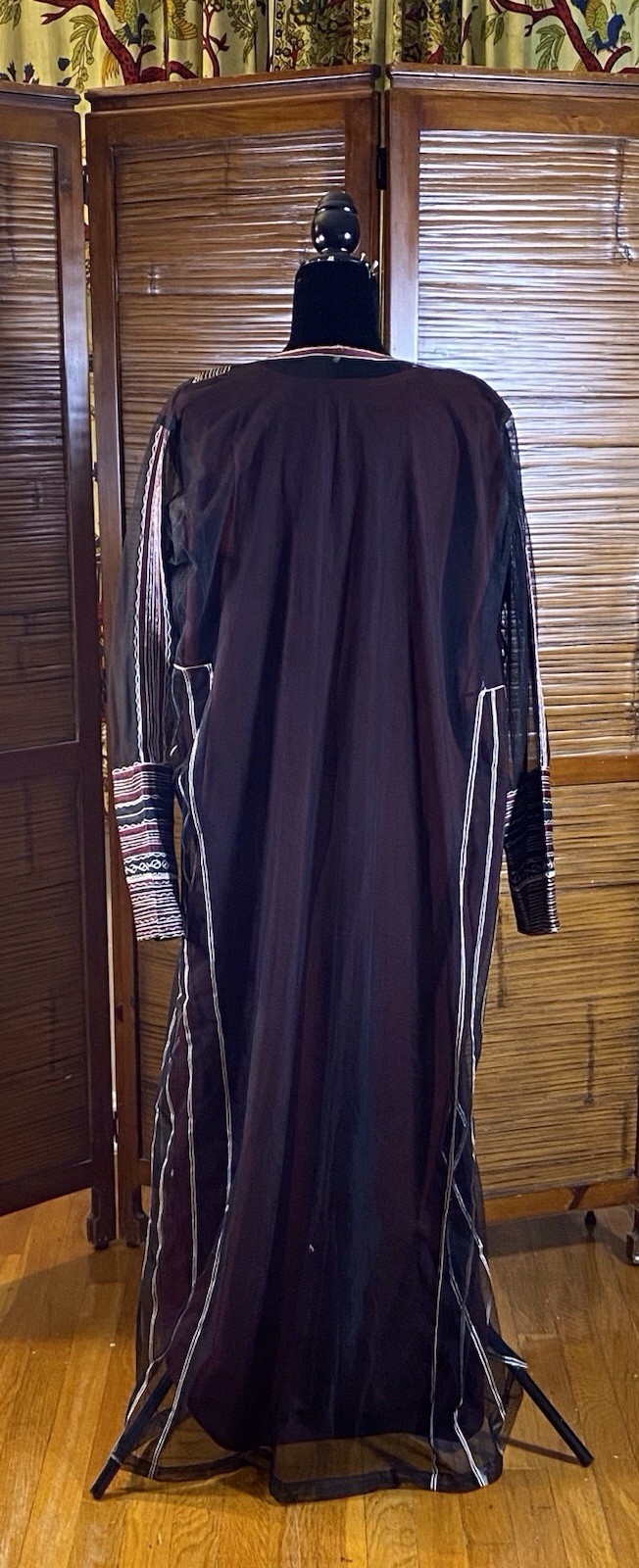 Maroon and Black Saudi Dress with Silver Embroidery