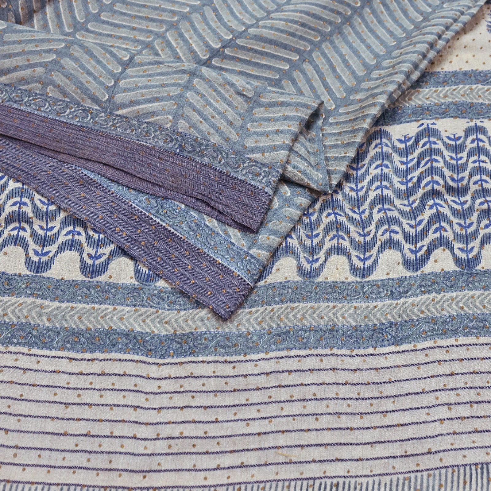 Indian Vintage Gray & Ivory Saree Pure Woolen Woven Printed Sari Warm 6yd Fabric