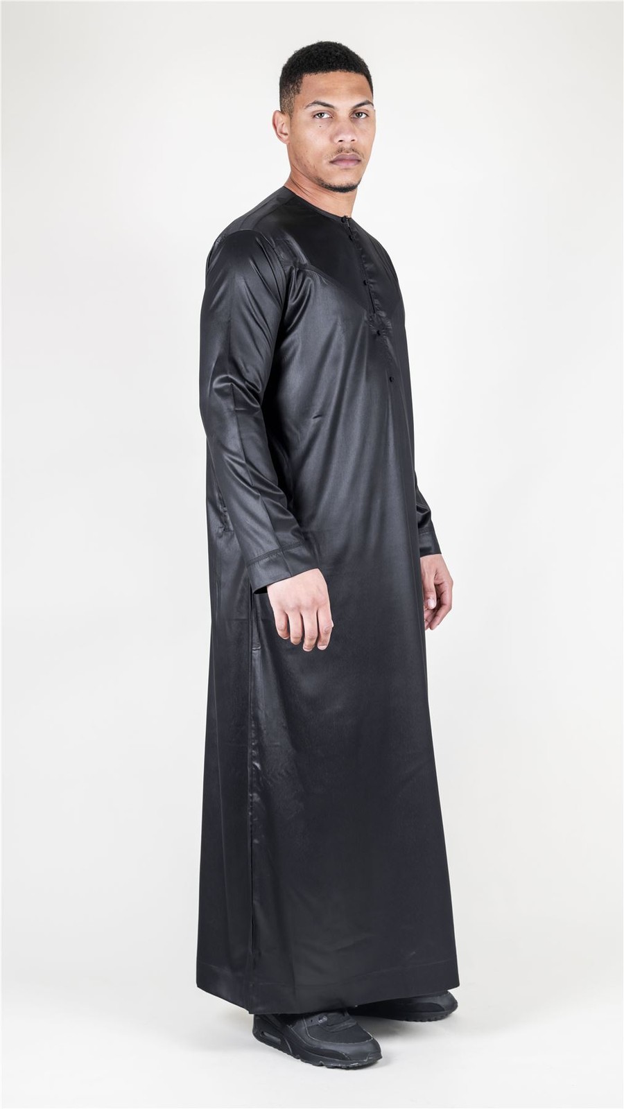 Men’s Black Satin Emirati Thobe Islamic Clothing | Thobez