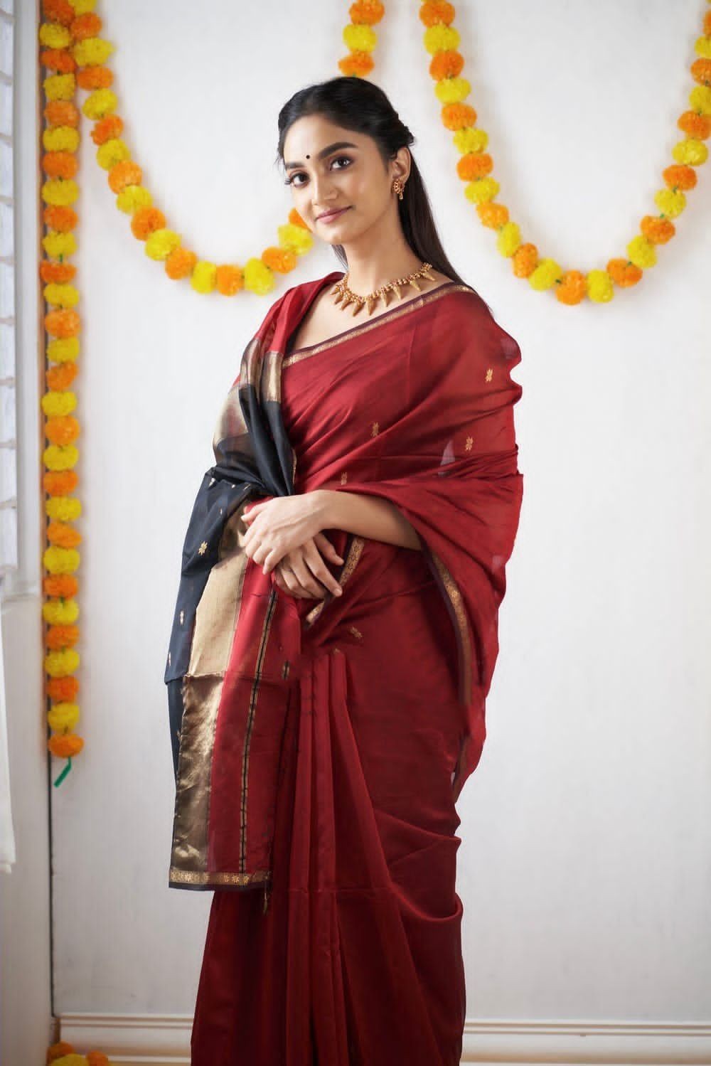 Soft Linen Cotton Saree Jacquard Wedding Party Wear Traditional Indian Sari