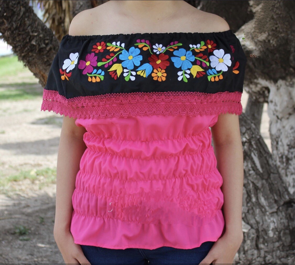Mexican Off Shoulder Embrodered Top M