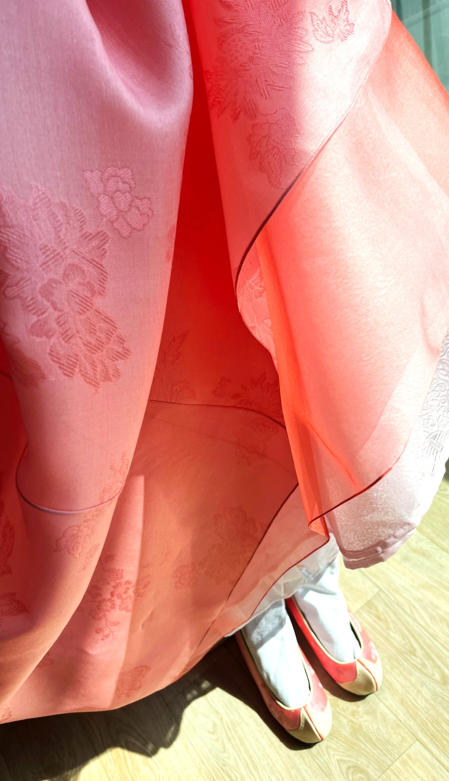 Korean Traditional Dress Dangui Hanbok Set-Green & Peach/Petticoat 2 Norigae Bag