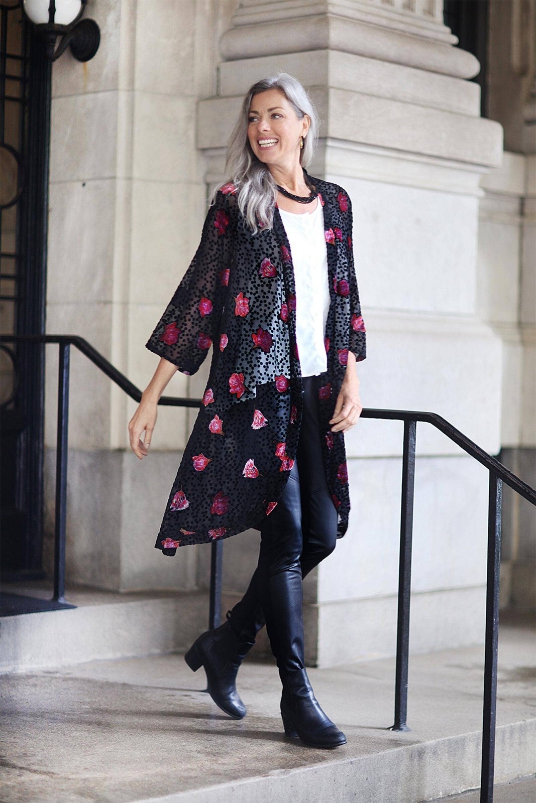 Night Rose Velvet Kimono