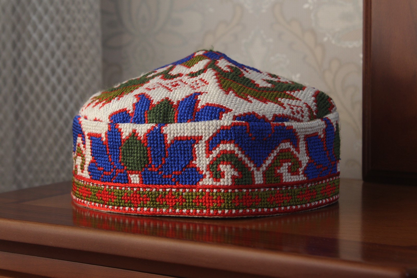 Uzbek skull-cap hat/23.2″/59 cm/Boho ethnic cap/Hand embroidered muslim kufi hat