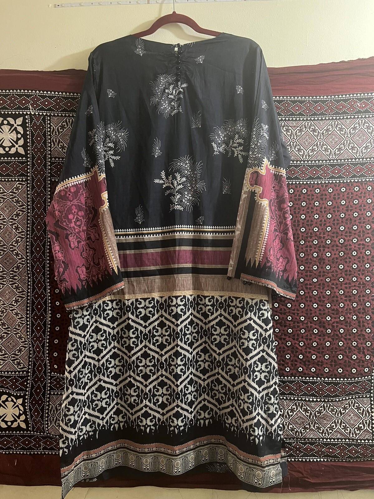Sapphire Brand Women Size XL Pakistani Kurta Kameez Silk