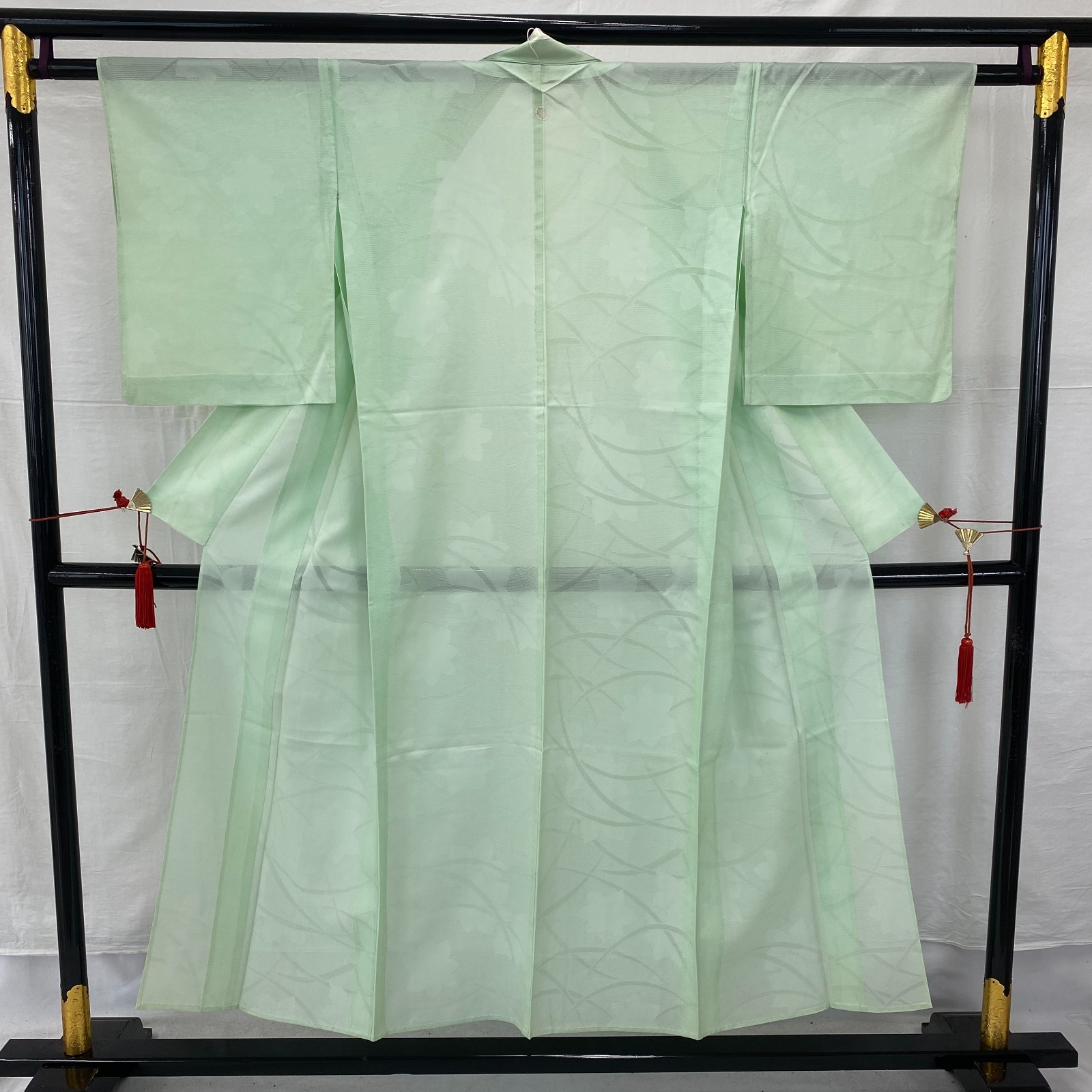 Japanese Vintage Kimono Polyester Green No Lining Family Crest Length 58 in