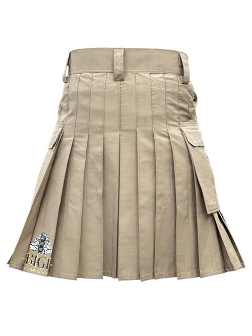 Men’s khaki kilt utility belts with buckle and cargo pocket with Sporran leather