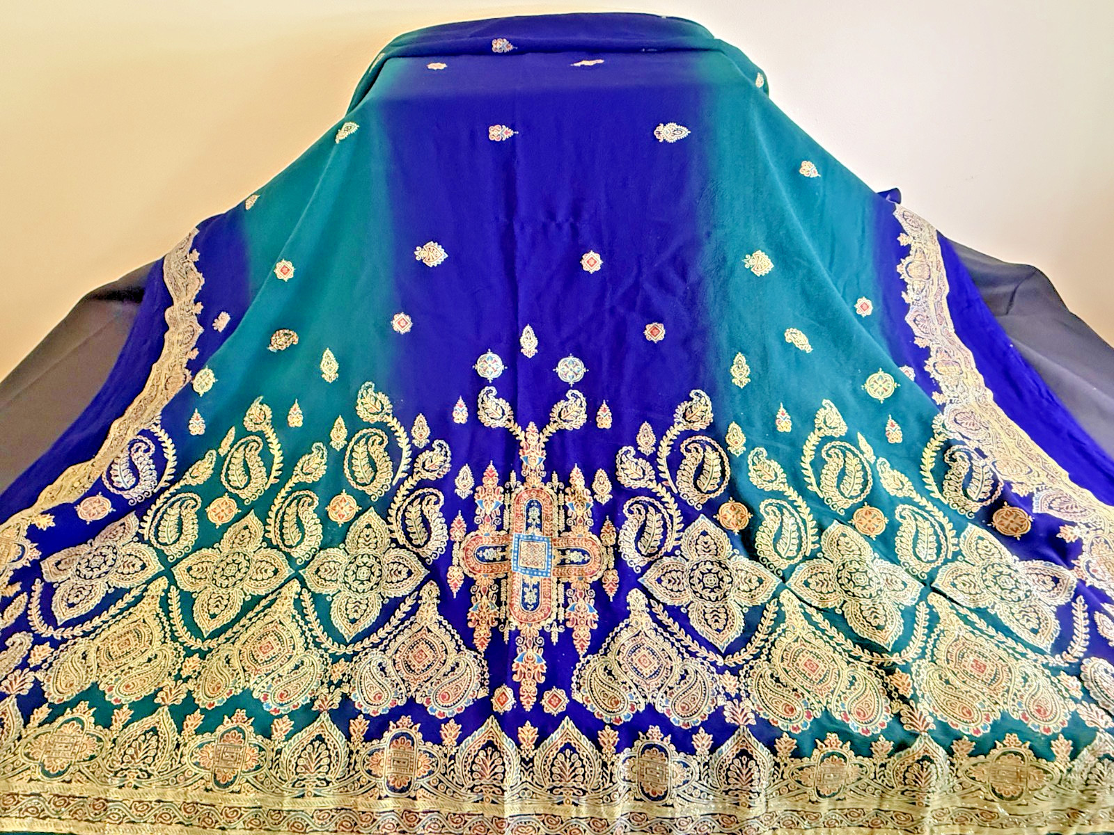 Dupatta Scarf Ombre Teal and Green–Painted