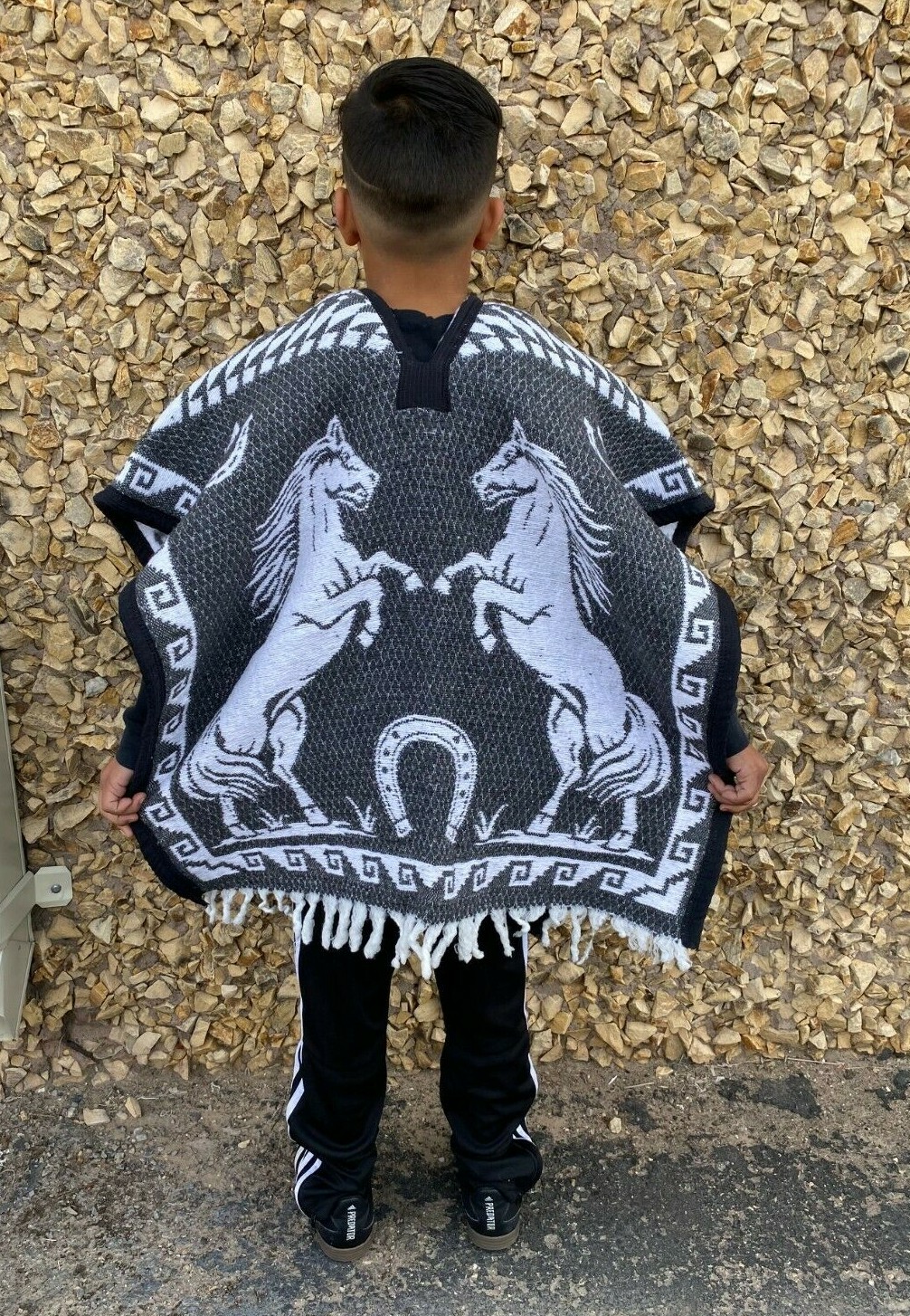 KIDS Poncho, Horses ,Costume ,Blanket Gaban , LIGHT GRAY & WHITE ,6-12 YEARS