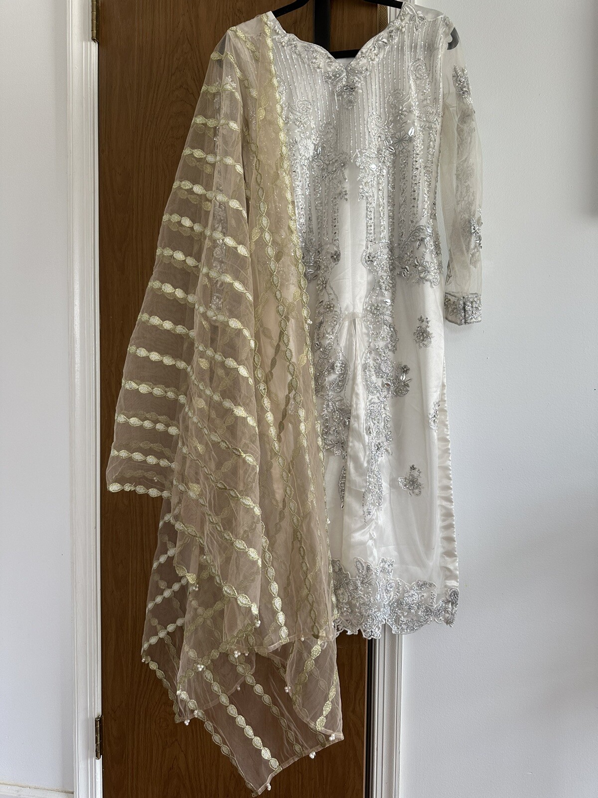 White Blush Pearl Sequence Pakistani Indian Bangladeshi Party Dress Size S