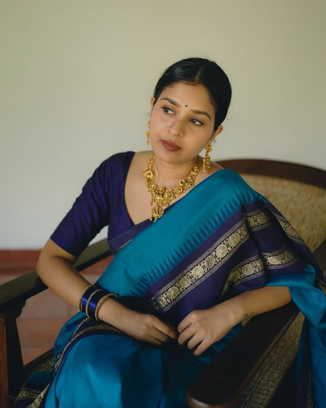 Women’s Banarasi Pure Soft Kanjivaram Silk Saree With Blouse Piece For Wedding