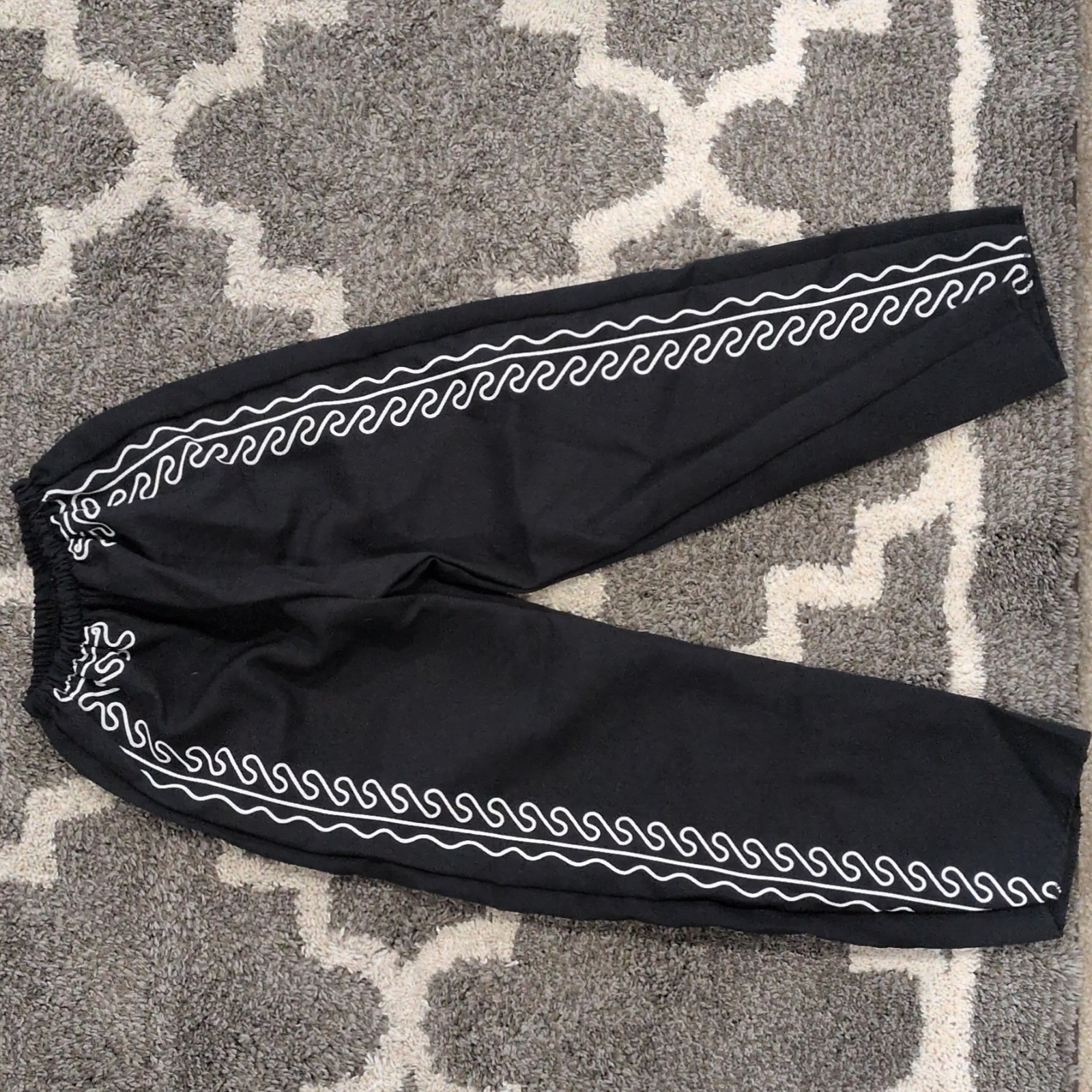 Source Boys Black Mariachi Suit. Jacket, Pants, Bowtie, Size 8-10. Halloween