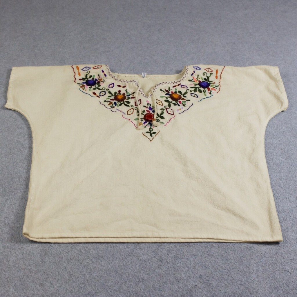 Vintage Guatemalan Embroider Shirt Women Small White Boho Floral Cotton Peasant