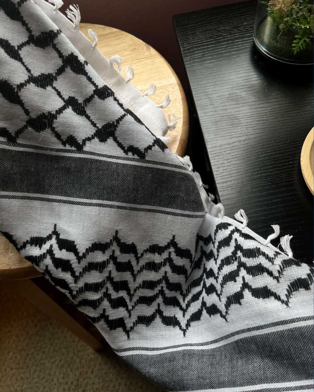 Real Authentic Palestinian Keffiyeh (Kufiya) Scarf – 100% Cotton | Woven