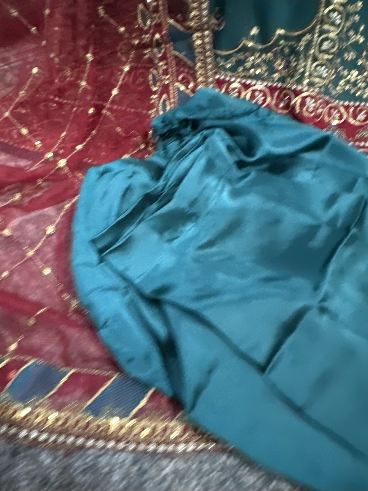 Indian Pakistani Chiffon Salwar Kameez Size L Back And Front Neck Embroidery