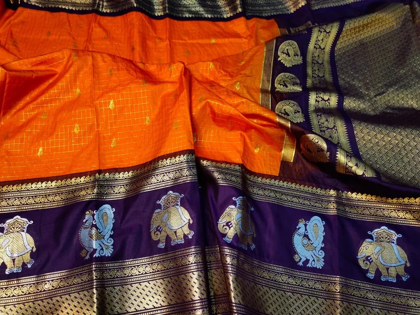Women Vintage Bright Orange Gadwal Saree Banarasi Silk Zari Border With Blouse