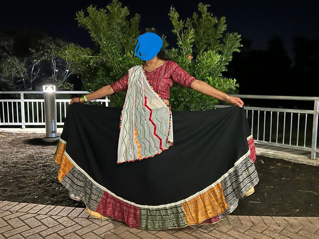 Navratri Chaniya choli Traditional Garaba dress Lahengha Blouse Dupatta black