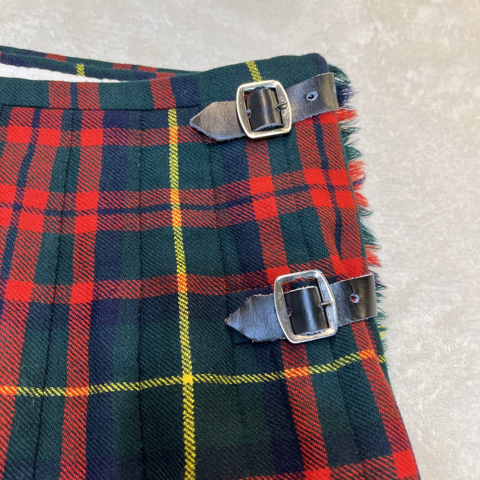 Geoffrey Tailor Highland Crafts Royal Mile Scotland Pure Wool Plaid Kilt (60×27)