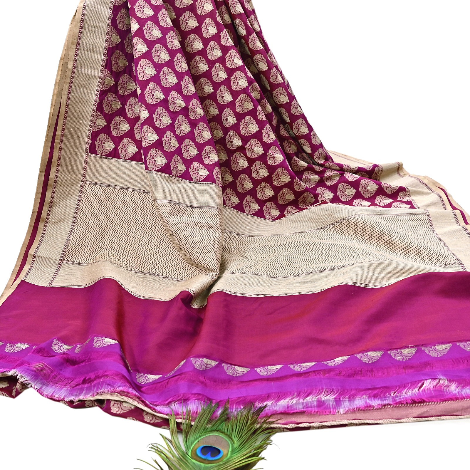 Indian Vintage Heavy Sari Purple & pink Hand Woven Saree 100% Pure Silk Zari 5Yd