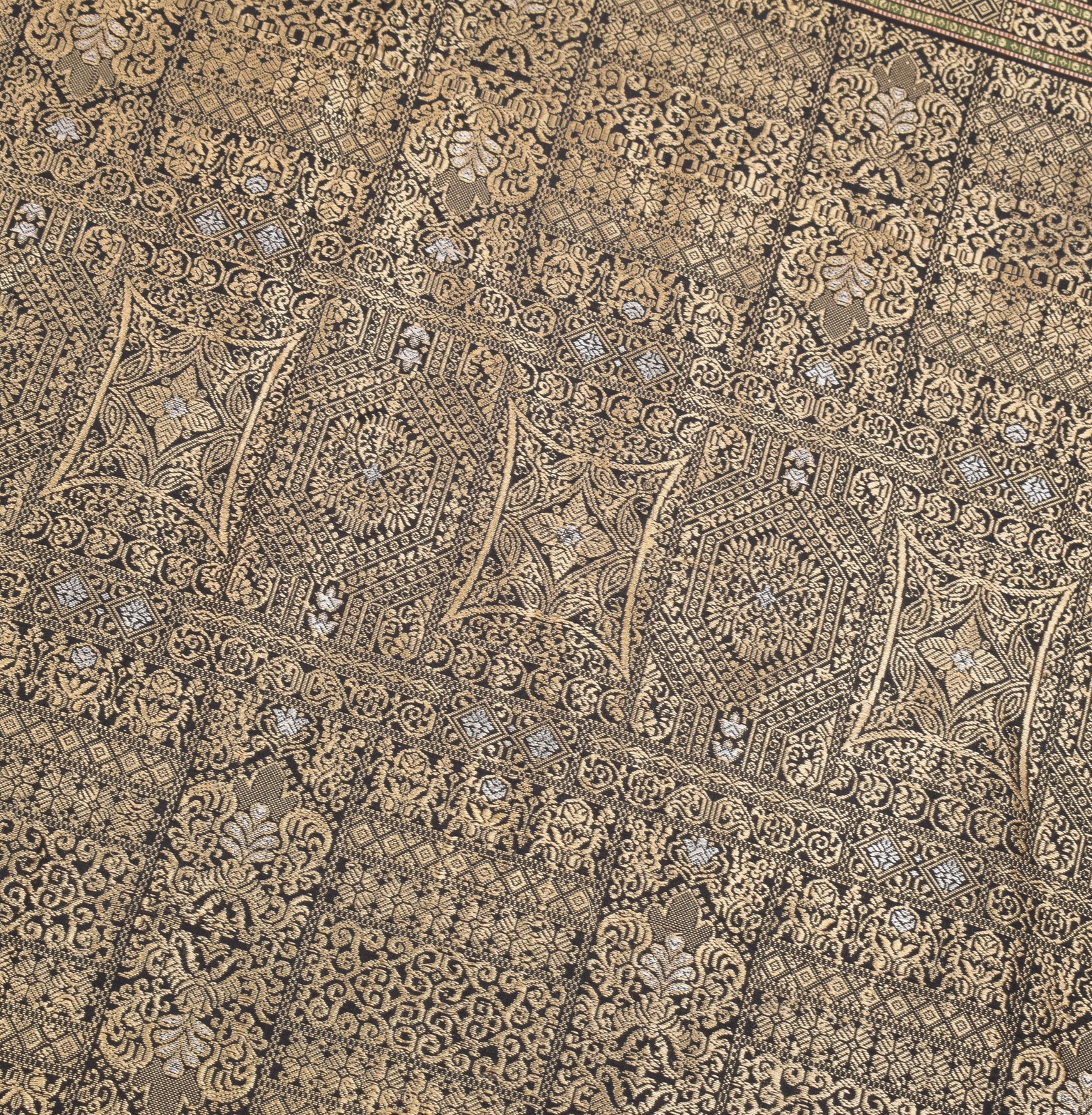 Sushila Vintage Beige Saree Pure Cotton Silk Checks Woven 6YD Sari Fabric