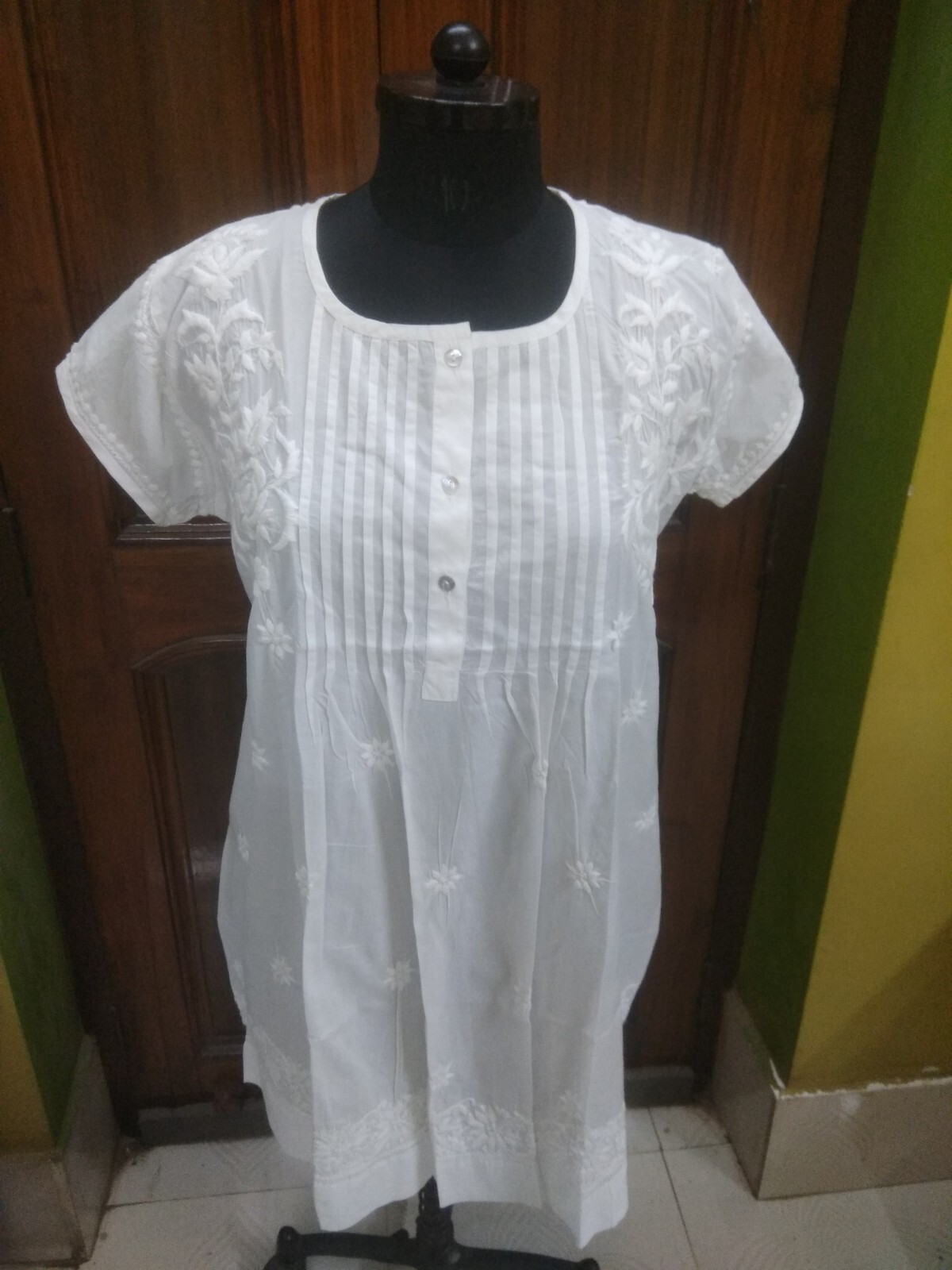 SHORT SLEEVES L 43 HANDMADE 100% COTTON ETHNIC TOP KURTA KURTI CHIKAN EMBROIDERY