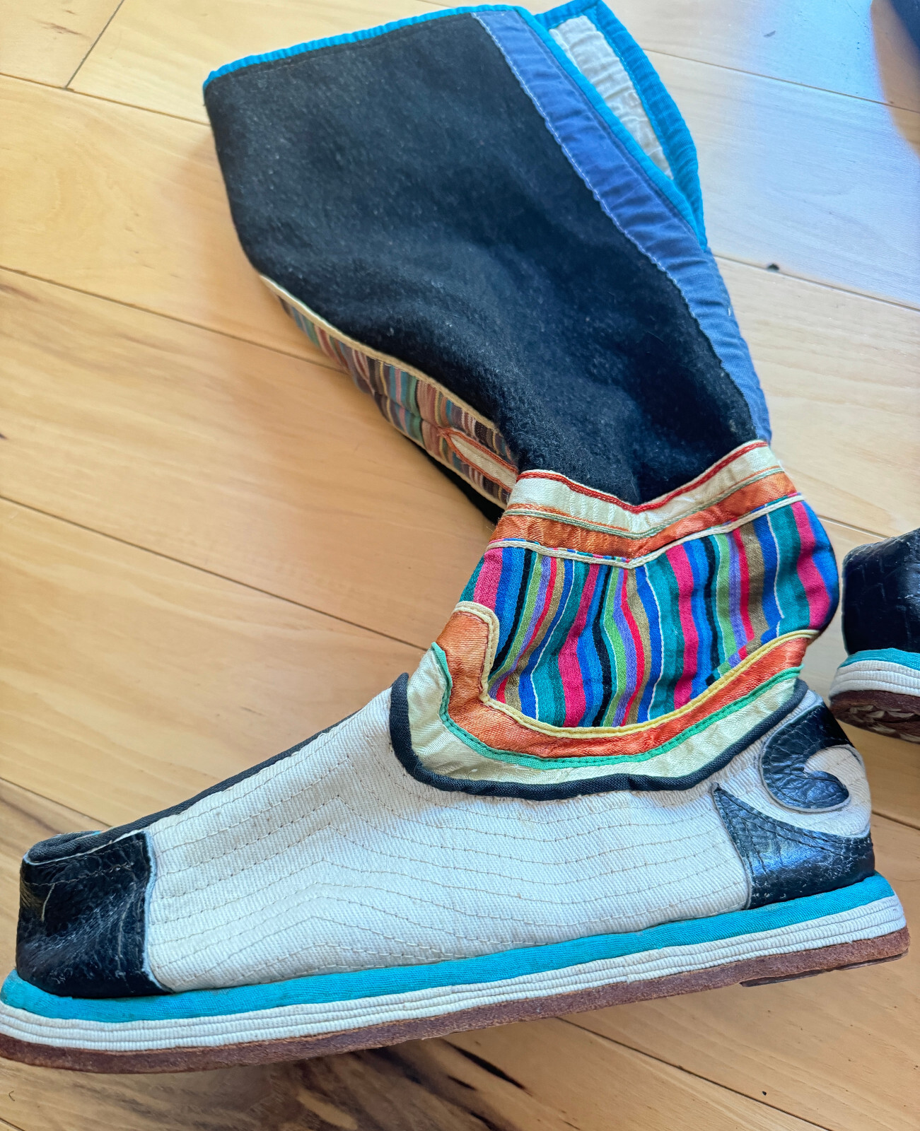 Tibetan Vintage Boots Colorful Pattern Cotton Wool Leather Mongolian 7.5