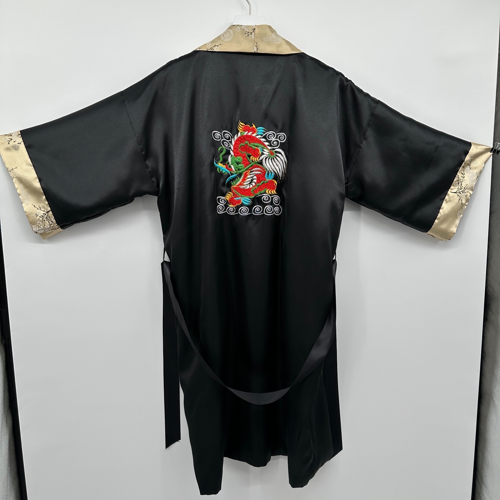 Vintage Reversible Thai Silky Kimono Robe Medium Embroidered Dragon Satin