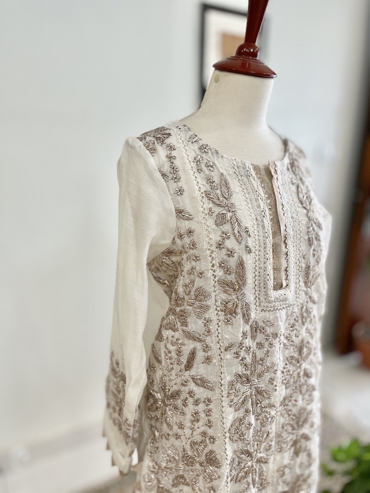 Off White Gotta collectionMint Stitched 4 Piece Indian Gotta Suit