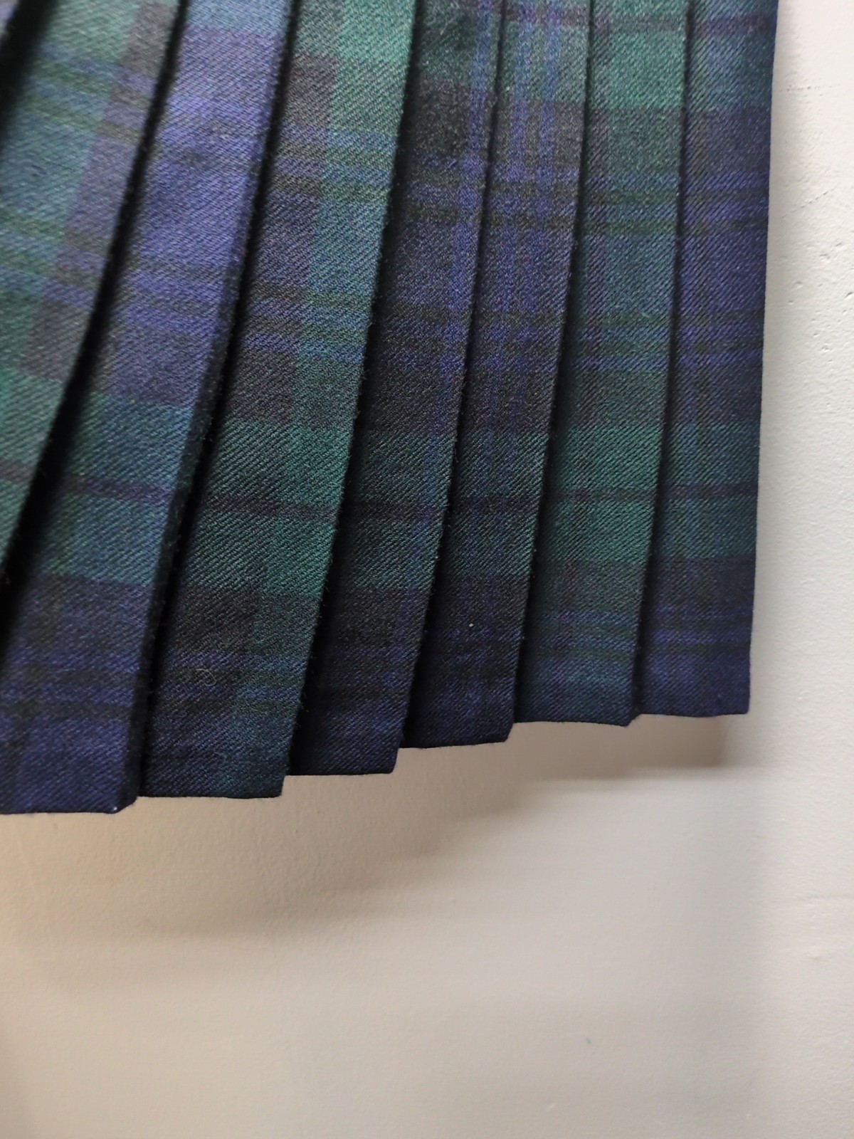 John Morrison Kilt Maker 100% New Wool Made in Scotland, Size 10 (US Size Small)
