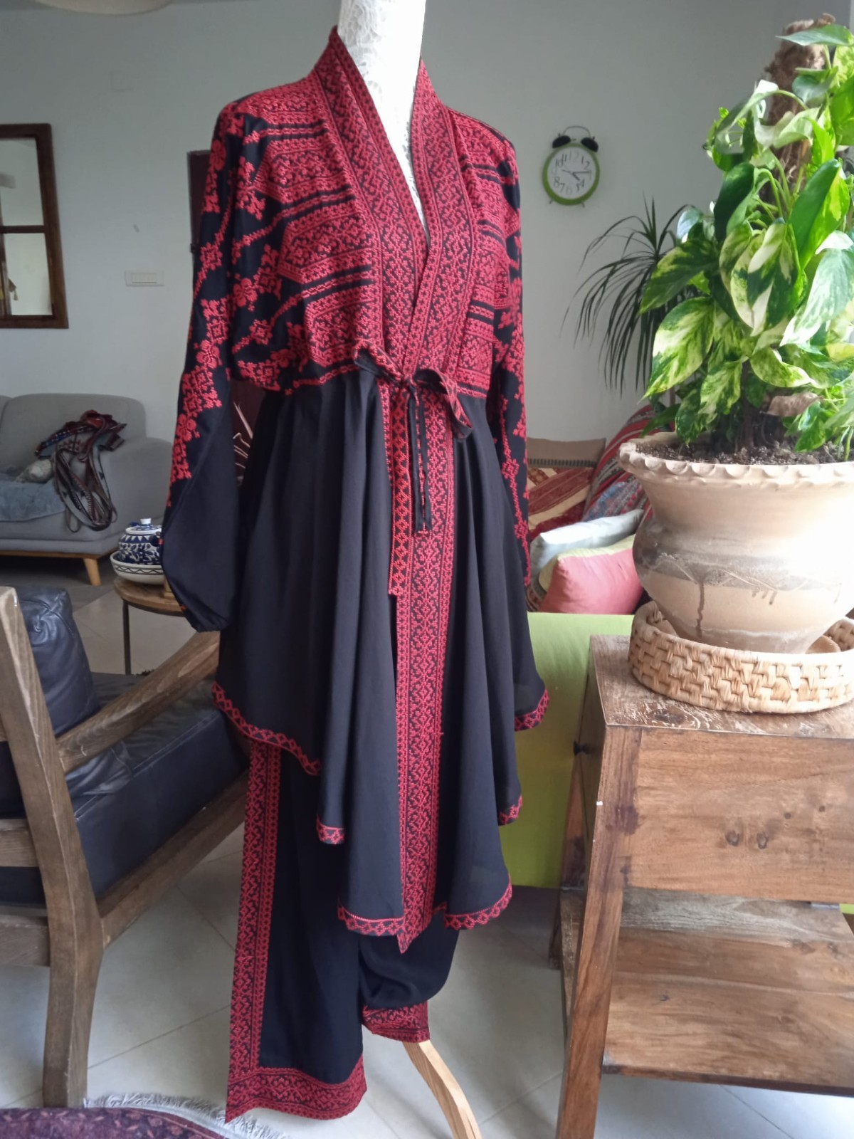 Palestinian Tatreez Embroidery Set – Modern Black & Red Abaya Pant Suit